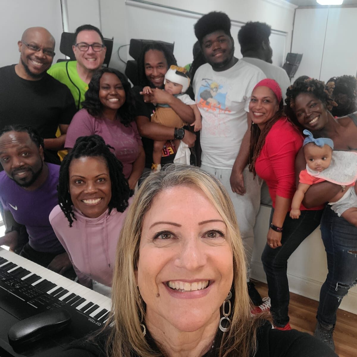 f6d93119-7eb8-4c74-a7b8-22f67cd7b8fb 2